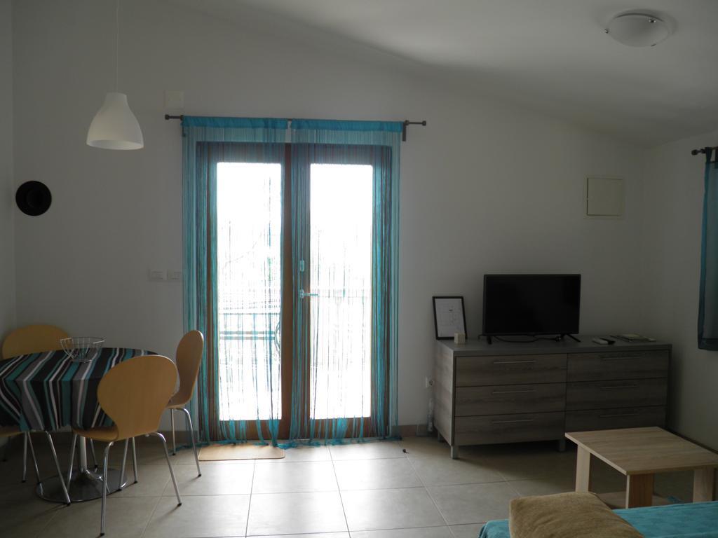 Apartments Zen Maslenica Exterior photo